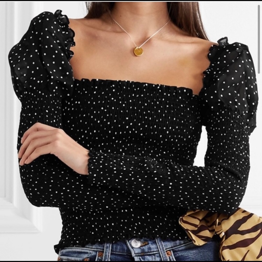 Reformation Elisabetta Date Night top :)